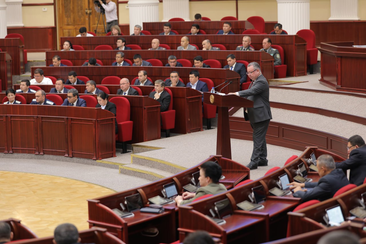 “O‘zbekiston Respublikasi Oliy Majlisining Inson huquqlari bo‘yicha vakili (ombudsman) to‘g‘risida”gi qonun qabul qilindi