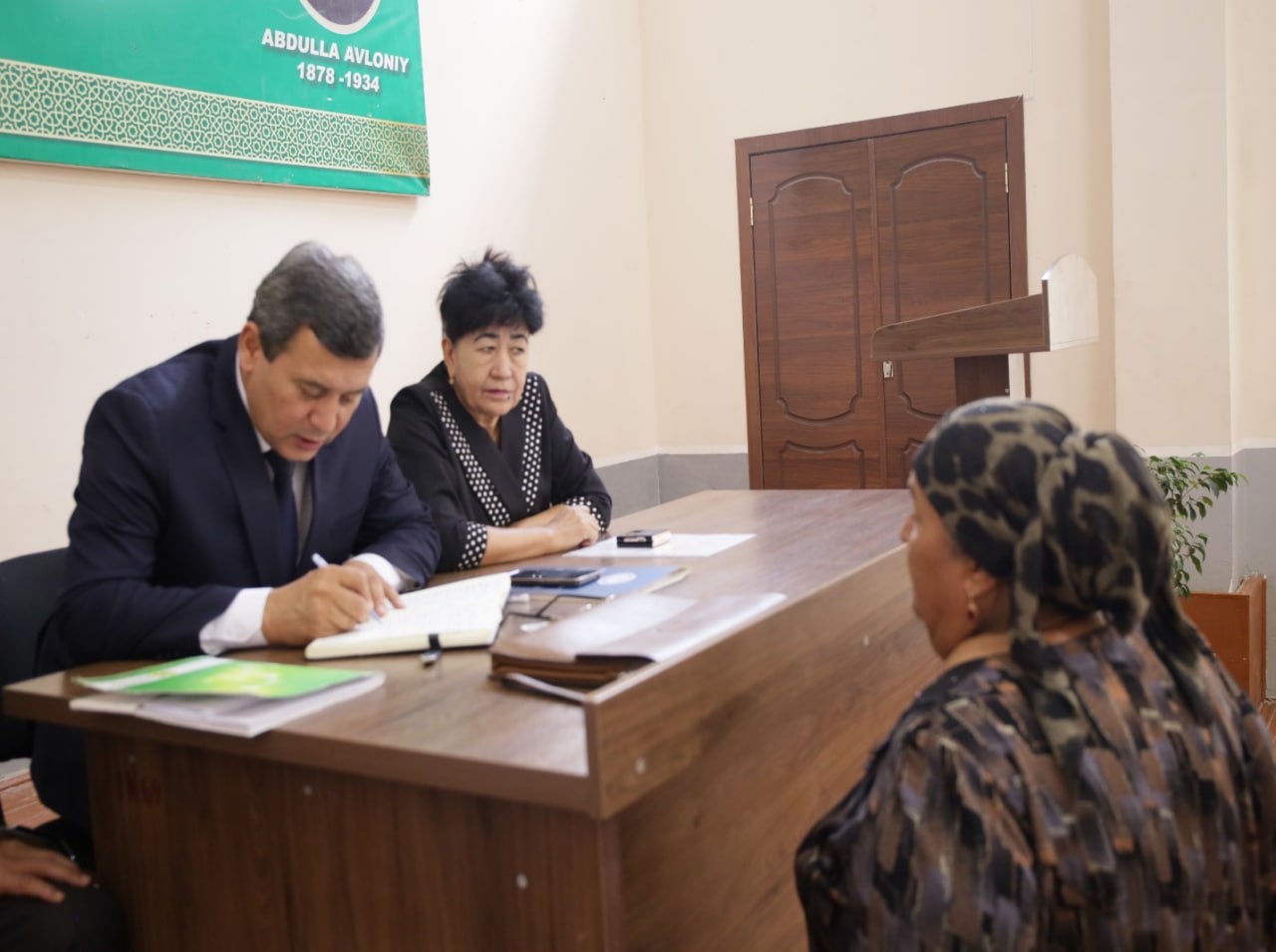 The regional representative of the Ombudsman organized a regular visiting reception in Syrdarya