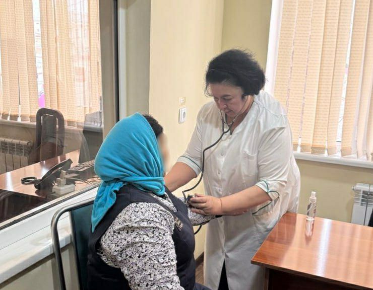 Female Inmates in the Penal Colony Undergo Comprehensive Medical Examination