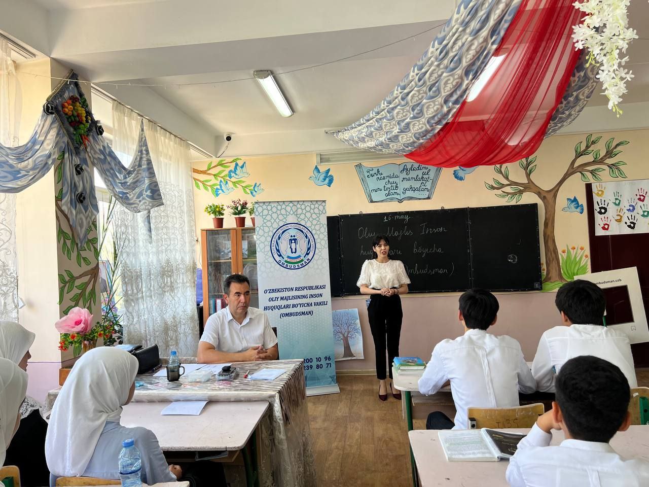 Maktablarda joriy o‘quv yilidagi so‘nggi “Ombudsman soatlari” o‘tkazildi