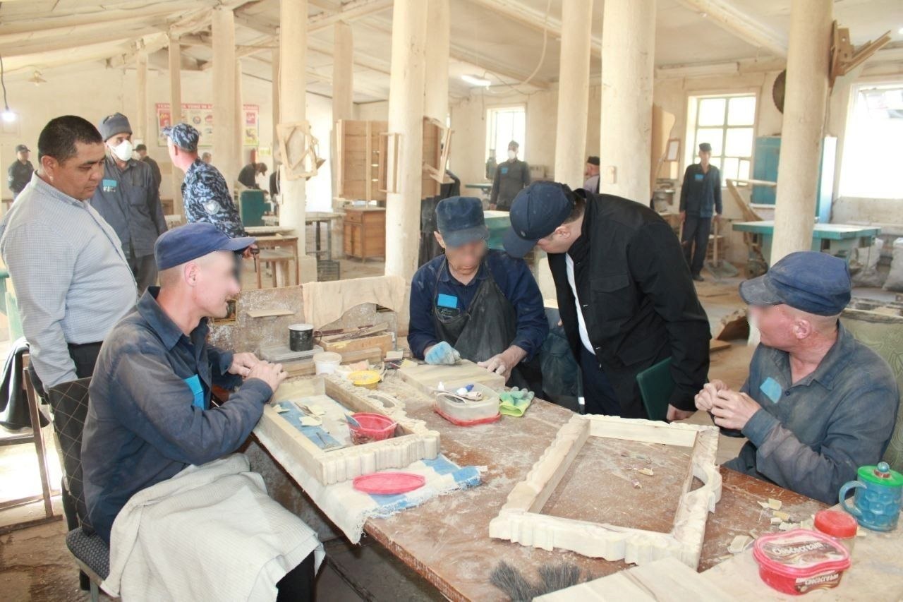 Навоий вилоятидаги қатор ёпиқ муассасаларга мониторинг ташрифлари амалга оширилди