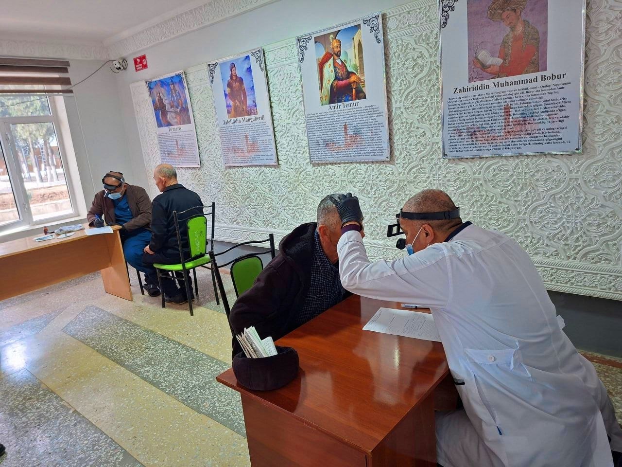 Самарқанддаги манзил-колонияда чуқурлаштирилган тиббий кўрик ўтказилди.