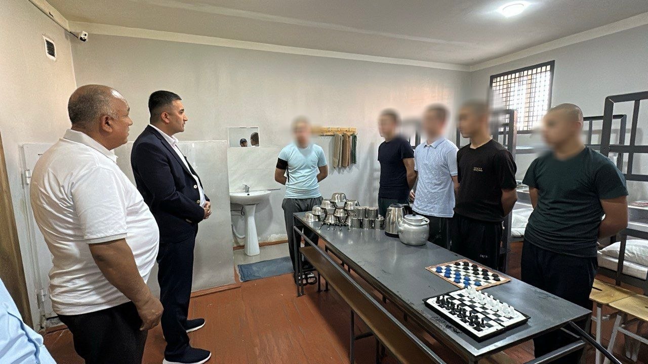 Намангандаги қатор ёпиқ муассасаларда инсон ҳуқуқларига риоя этилиши ҳолати ўрганилди